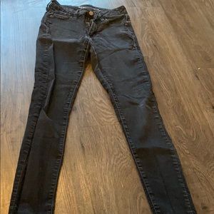 Black old navy rockstar jean